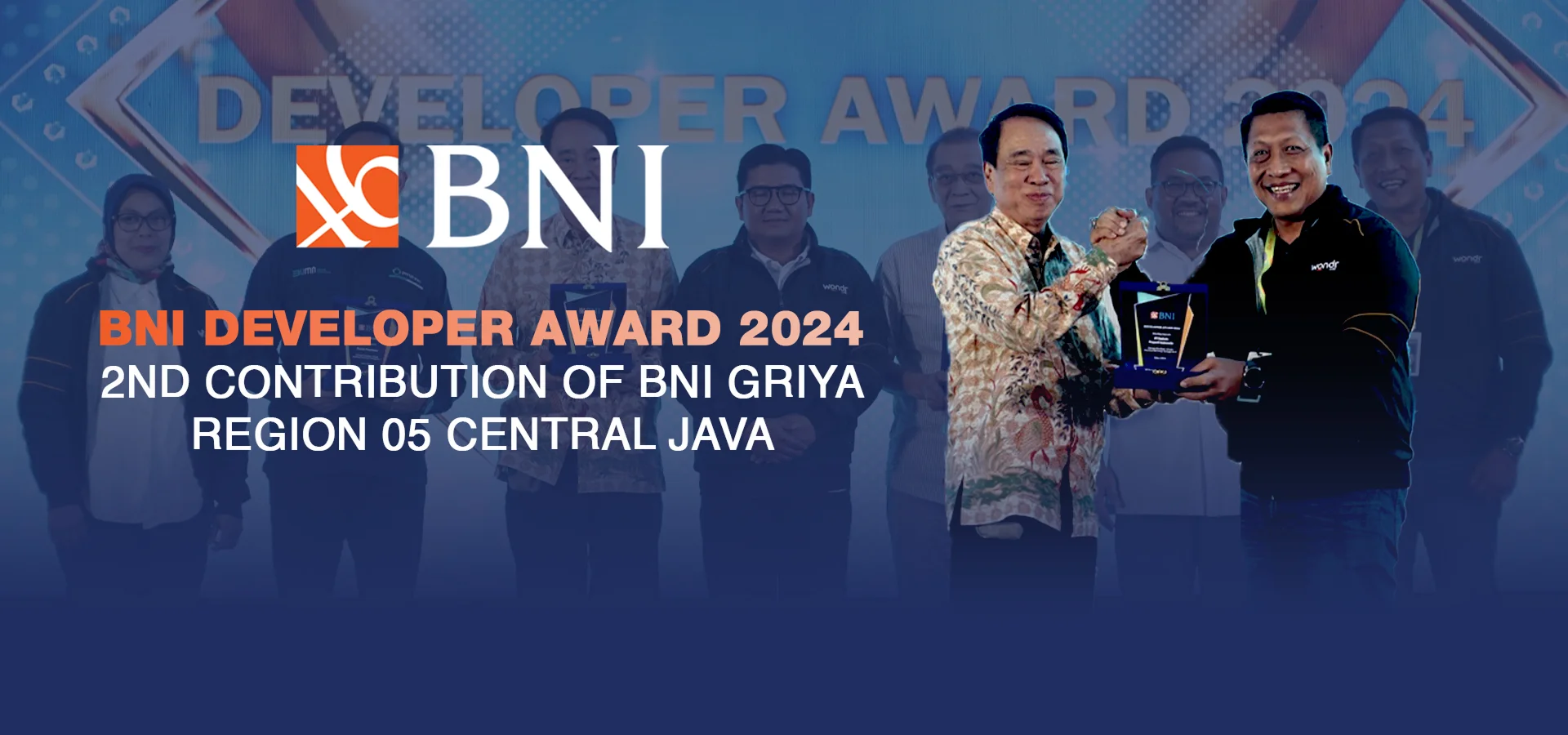 award about us (4)